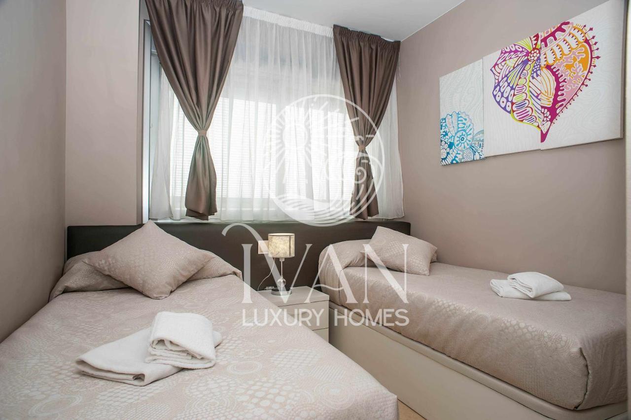 Casa Miriam Ivan Luxury Homes 2ªpta Sur 1ªlinea 奥罗佩萨德尔马 外观 照片